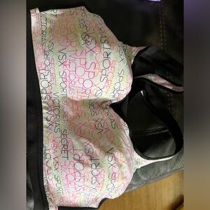 Victoria’s Secret sports bra 38d
